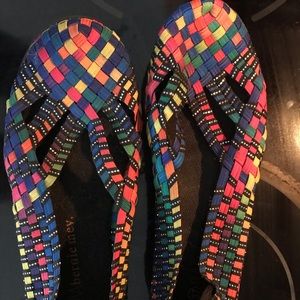 Multicolored flats